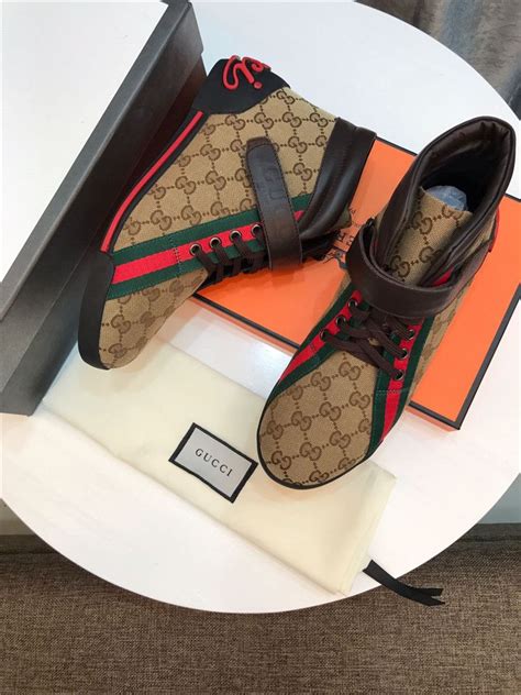 chaussure gucci avec chaine|Gucci shoes online shopping.